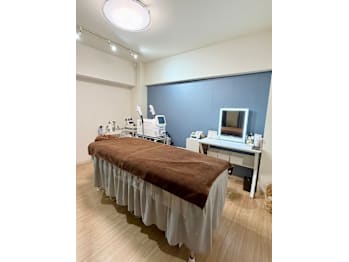 R-LABO(大阪府大阪市中央区)