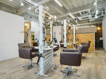 ailes 大宮店【エルズ オオミヤテン】(埼玉県さいたま市大宮区／美容室)