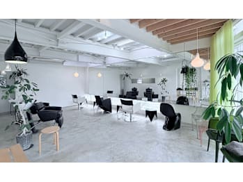 oui oui hair make et cetera(群馬県高崎市上中居町)