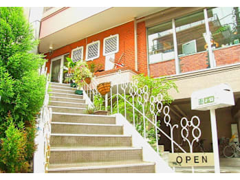 ヘアー&エステ EM’S 【町屋】【ヘアーアンドエステ エムス マチヤ】(東京都荒川区／美容室)