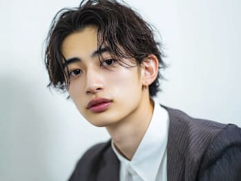 enntaku 新宿三丁目【エンタクシンジュクサンチョウメ】(東京都新宿区／美容室)