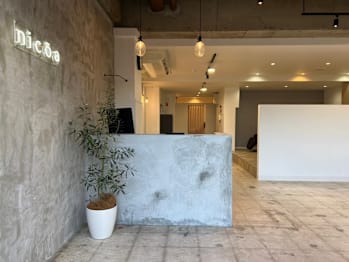 nicoa 千葉【二コア】【ニコア チバ】(千葉県千葉市中央区／美容室)