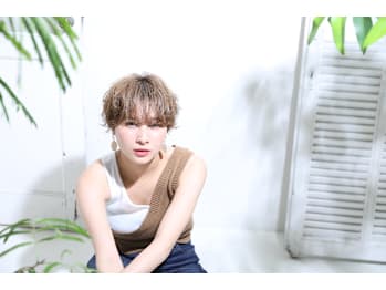 mondo Emerald【モンド エメラルド】【モンド　エメラルド】(大阪府大阪狭山市／美容室)