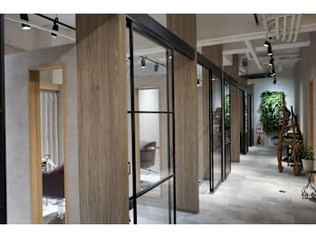 prestige Sofa 仙台【プレステージ ソファ センダイ】(宮城県仙台市青葉区／美容室)
