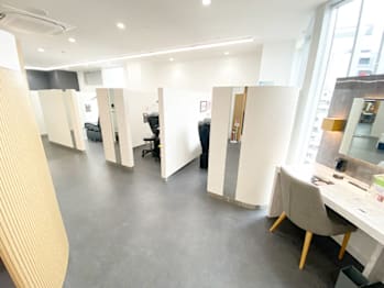 エサージュ池袋店(東京都豊島区)