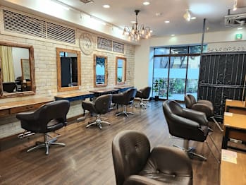 美容室PAUL西葛西店【ビヨウシツポールニシカサイテン】(東京都江戸川区／美容室)