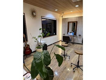 salon【サロン】(宮崎県都城市／美容室)
