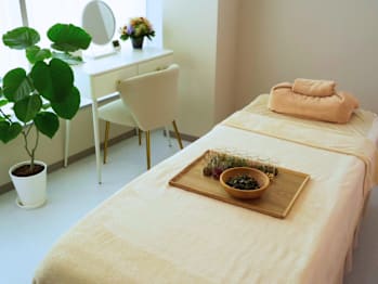 Re:salon esthetic(大阪府大阪市西区)