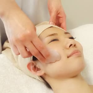 Axiana【エンダモロジー専門エステサロン】(アクシアナ エンダモロジー