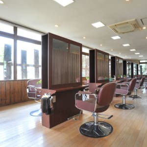 Regista Hair Works レジスタヘアーワークス の予約 サロン情報 美容院 美容室を予約するなら楽天ビューティ