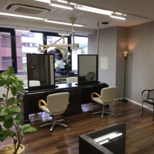 美容室　ヘアーサロン　セット面　値下げします 生駒・学園前・登美が丘で価格が安い】ヘアセットが得意な美容院・美容