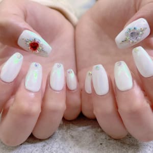 オーロラネイル Prize Iris池袋東口店 ネイルサロン プライズアイリスイケブクロヒガシグチテンネイルサロン のネイルデザイン ネイル まつげサロンを予約するなら楽天ビューティ