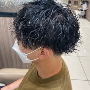 川口 蕨でオススメ メンズ眉毛カット デザインが得意なメンズ美容院 美容室の検索 予約 楽天ビューティ