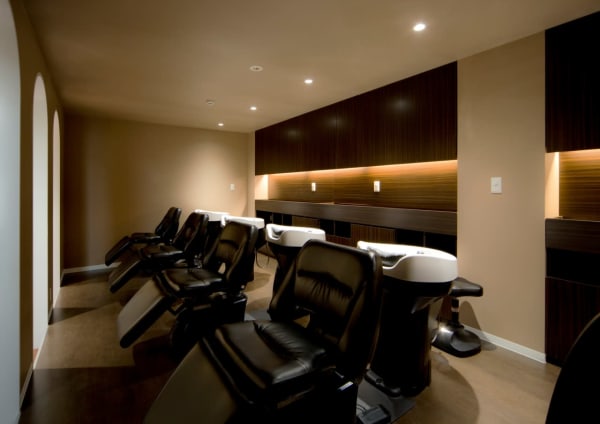 甲子園口駅でオススメ 美容院 美容室の検索 予約 楽天ビューティ