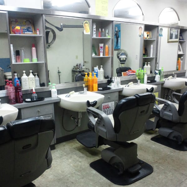 カットサロン JUN