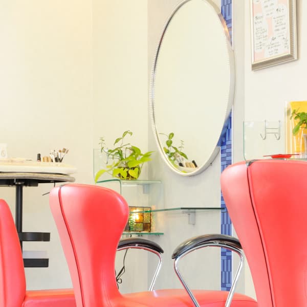 ダーナ・ヘアー&メークアップ