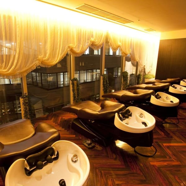 Allure アリュウル の予約 サロン情報 美容院 美容室を予約するなら楽天ビューティ