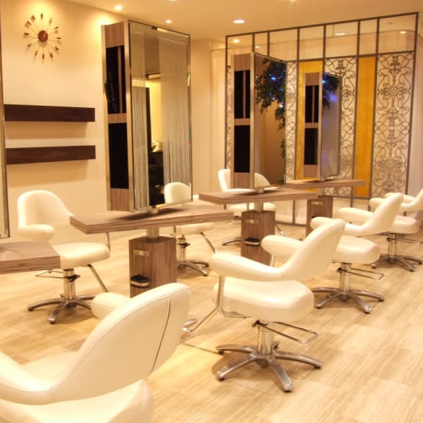 髪質改善＆縮毛矯正 DOLL阪急高槻 ハイライト/白髪ぼかし/Men’s