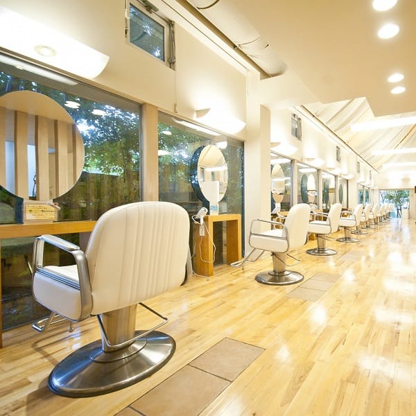 美容室 シオン 城東店