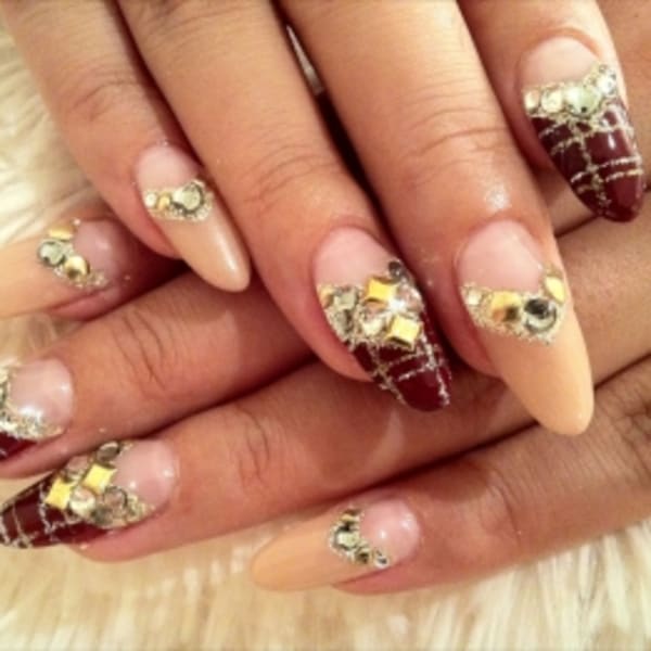 ゴージャスストーンネイル