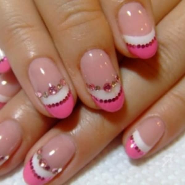 ホワイト×ピンクフレンチnail|7℃