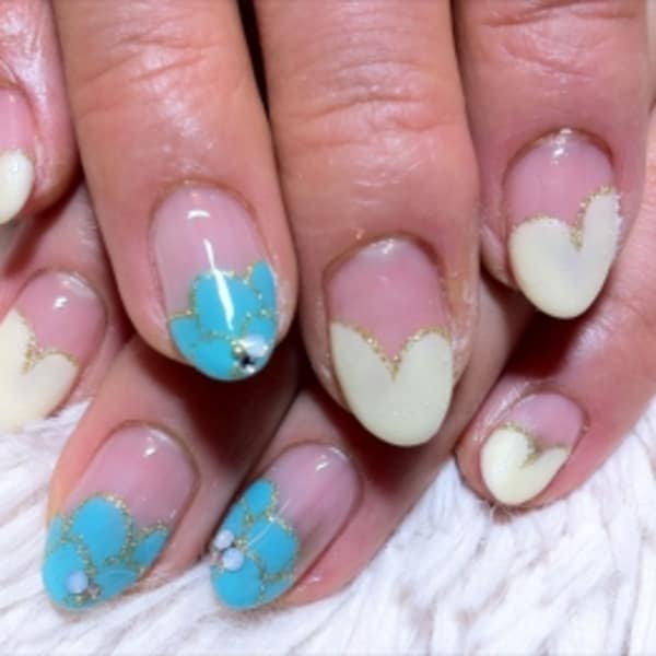 フラワー×もこもこフレンチnail|7℃