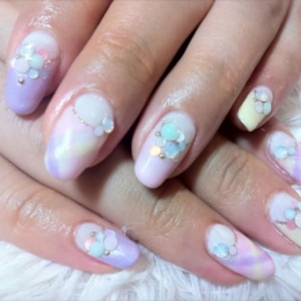 フレンチ×ストーン×チェックnail