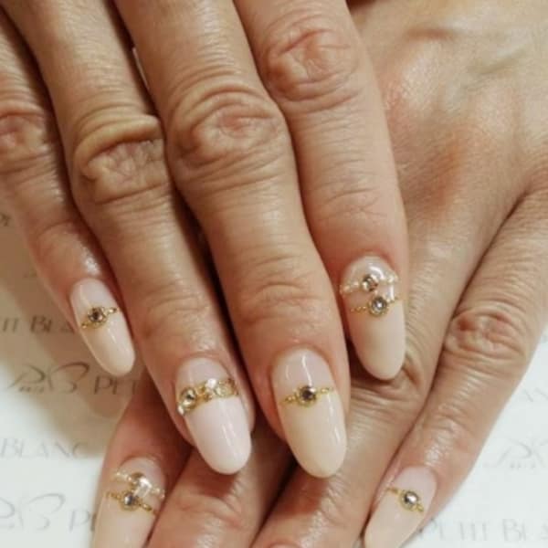 エレガントフレンチネイル|Petit Blanc