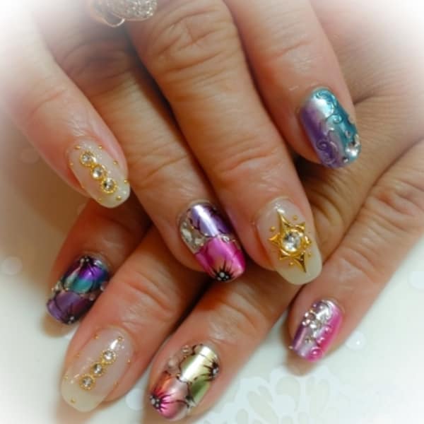 メタリックフラワーネイル|Petit Blanc