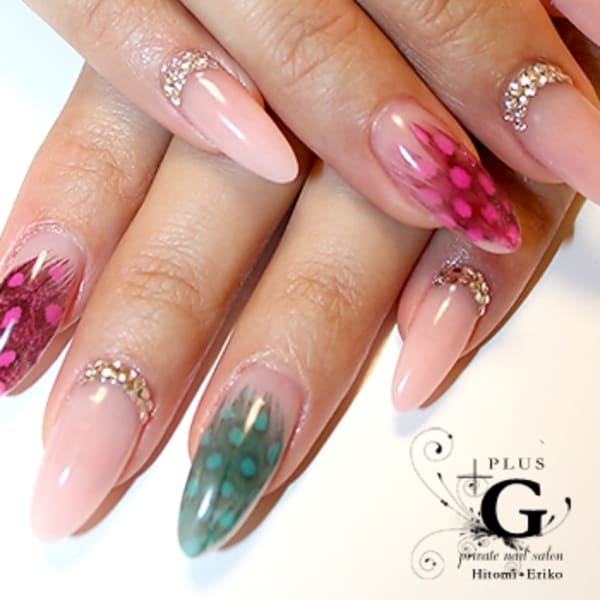 フェザーネイル