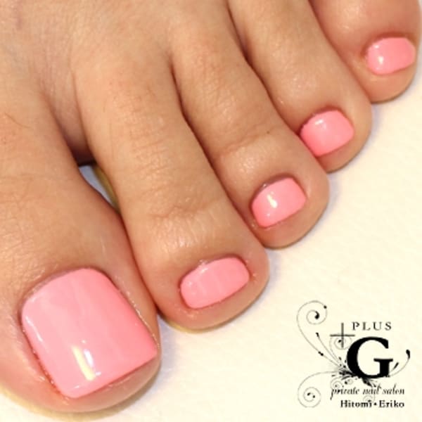 ピーチピンクネイル