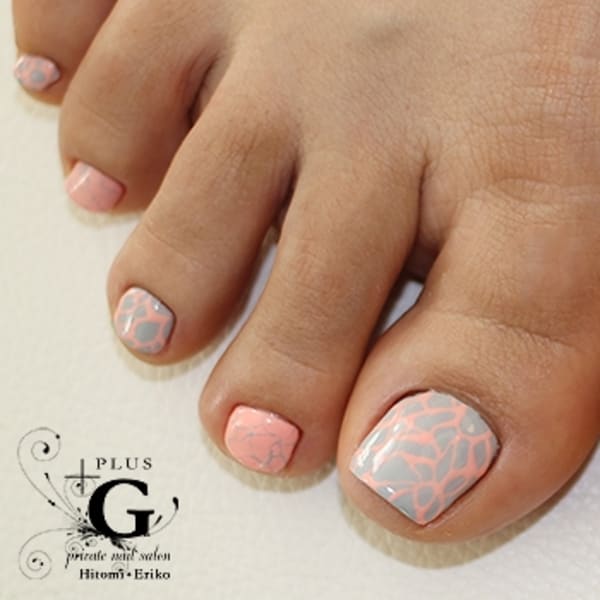 フェイククラックフット