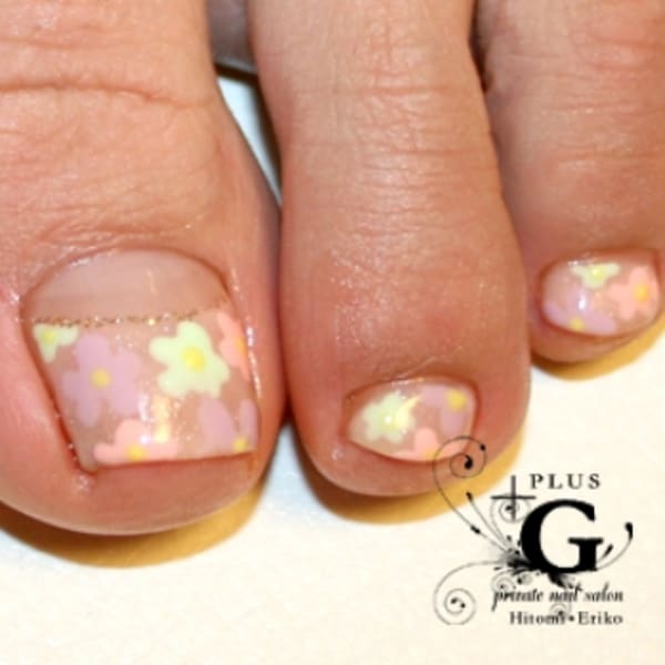 シャーベットフラワーフットネイル