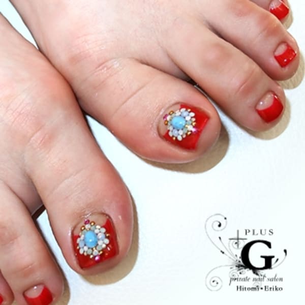 本格的に夏FOOT!!サンダルにかわいいフット特集★
