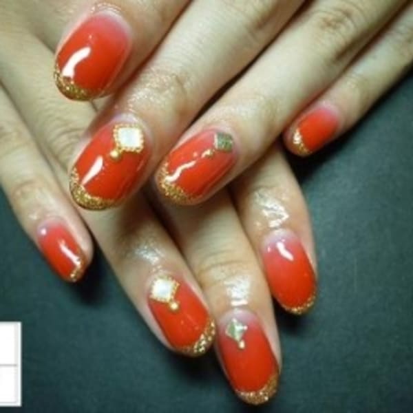 bi.grace nail