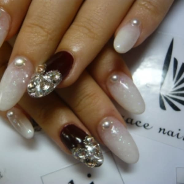 bi.grace nail