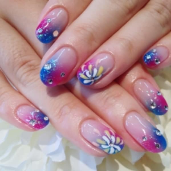 花火ネイル♪(´θ`)ノ