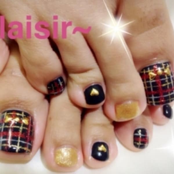 チェック柄フットネイル