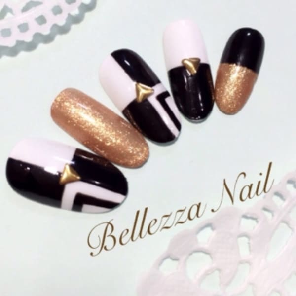 モノトーンネイル