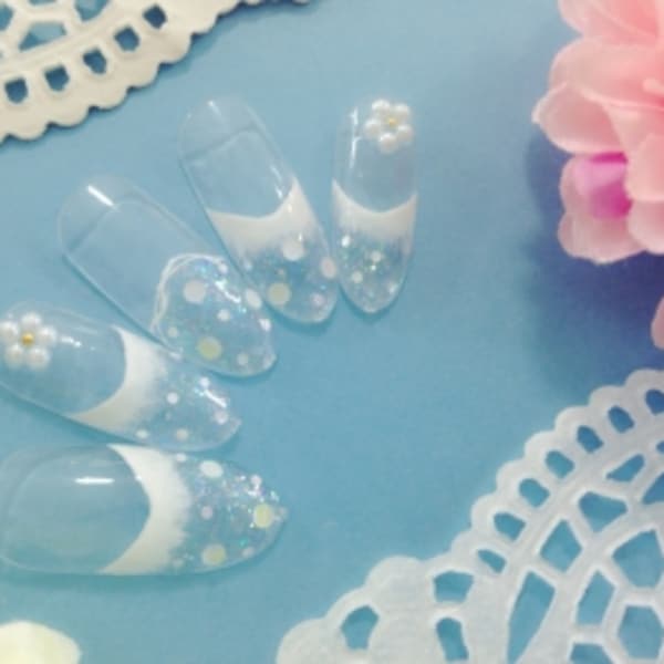 BellezzaNailSchool&Salon