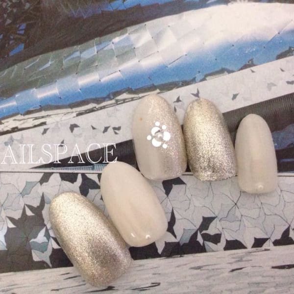 シルバー縦グラデ