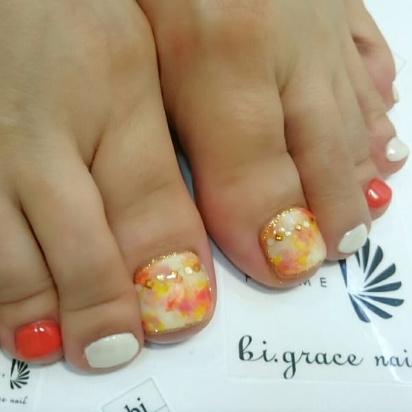 FOOTネイル(^^)(bi.grace nail)