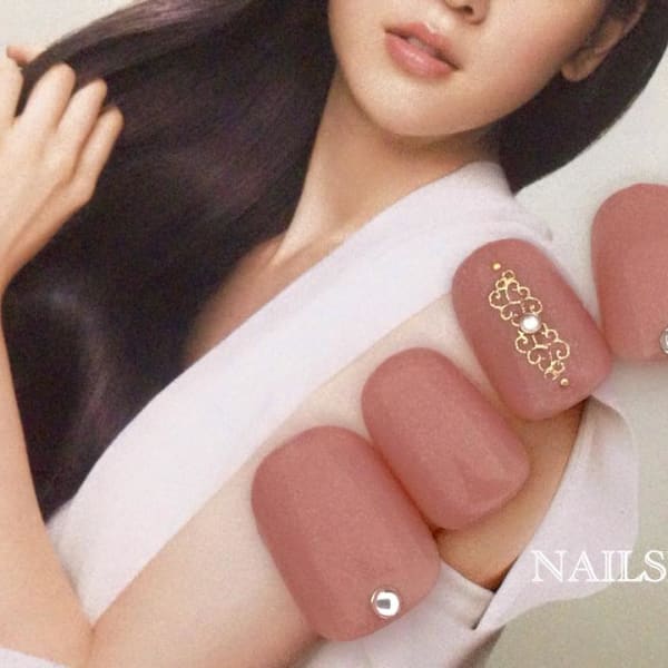 ベージュゴールド