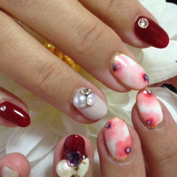 ふんわりフラワーアートネイル