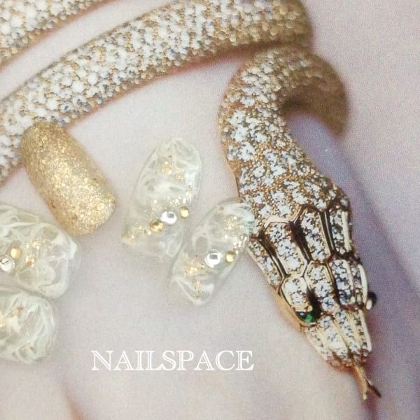 ホワイトマーブル/1月の新デザイン/リッチ/派手見え