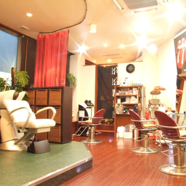 Hair salon T.S.F.B Eight