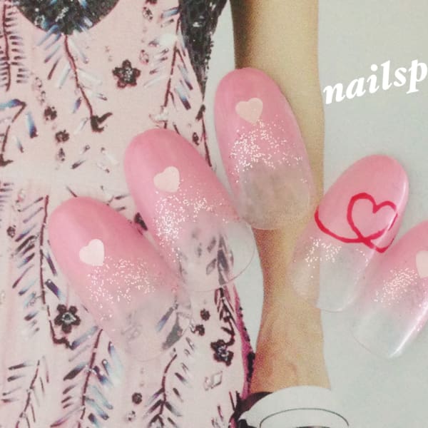 赤い糸でハート