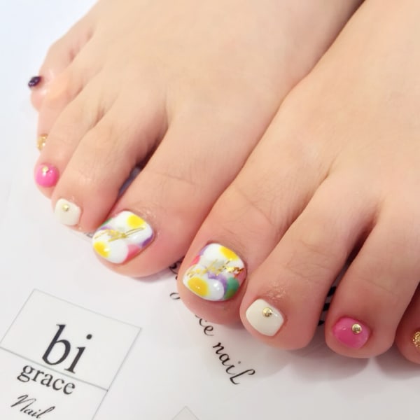 FOOTフラワーネイル(*^_^*) bi,grace 