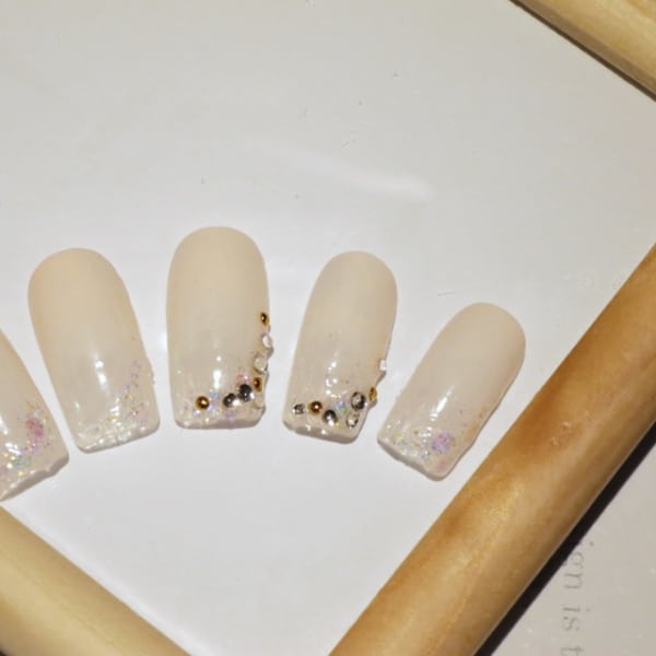 トレンドネイル定額8560円コース