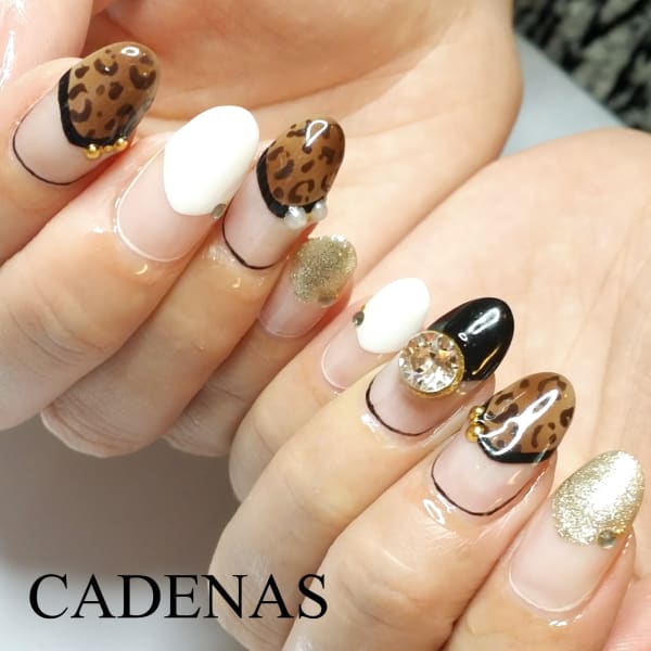 ヒョウ柄ネイル
